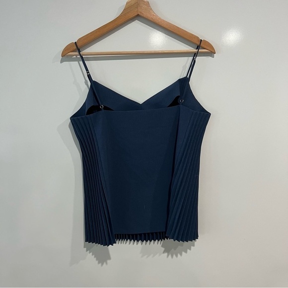 Club Monaco Pleat Front Camisole Top NWT - Picture 7 of 9